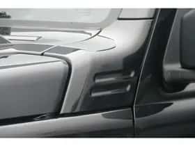 Suzuki Jimny (2021) thumbnail 5