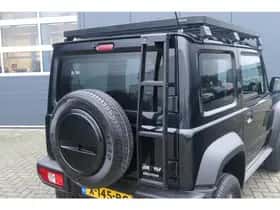 Suzuki Jimny (2021) thumbnail 10