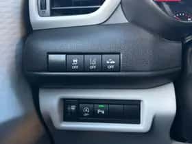 Suzuki Swift (2025) thumbnail 14