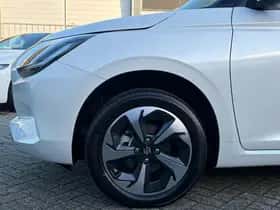 Suzuki Swift (2025) thumbnail 25