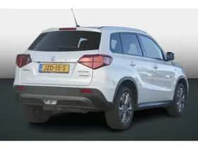 Suzuki Vitara (2021) thumbnail 3