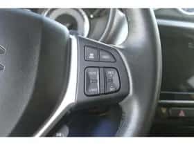 Suzuki Vitara (2022) thumbnail 14