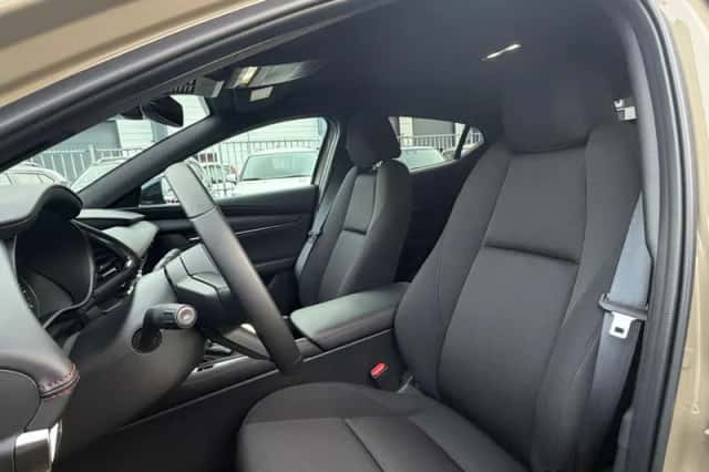 Mazda 3 (2026) thumbnail 5
