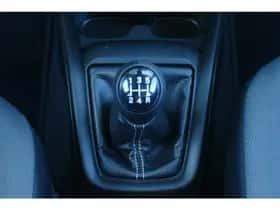 Suzuki Swift (2025) thumbnail 25