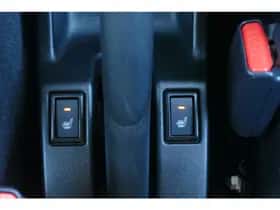 Suzuki Swift (2025) thumbnail 26
