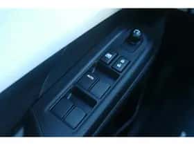 Suzuki Swift (2025) thumbnail 28