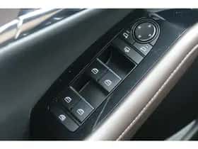 Mazda CX-30 (2024) thumbnail 24
