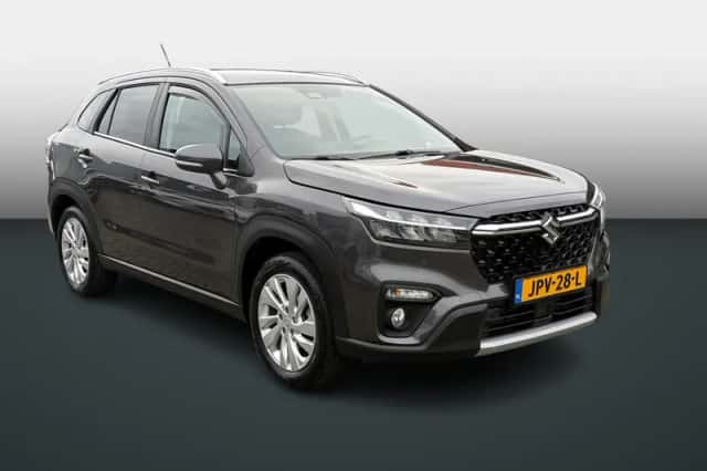 Suzuki S-Cross (2022) thumbnail 2
