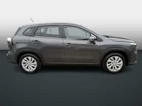 Suzuki S-Cross (2022) thumbnail 3