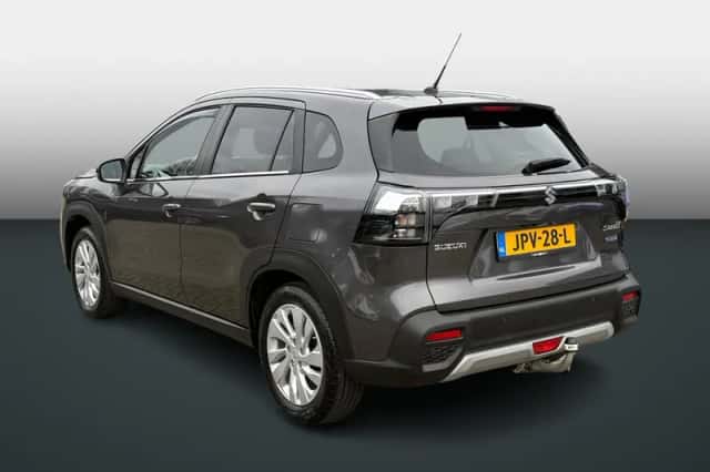 Suzuki S-Cross (2022) thumbnail 5
