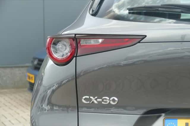 Mazda CX-30 (2020) thumbnail 6