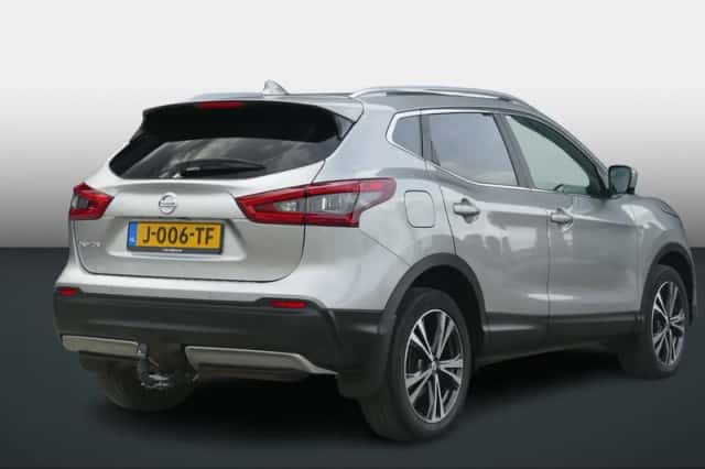 Nissan Qashqai (2020) thumbnail 3
