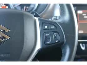 Suzuki Vitara (2023) thumbnail 13