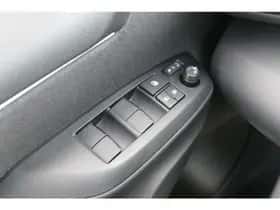Mazda 2 (2025) thumbnail 23