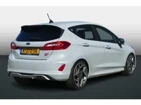 Ford Fiesta (2019) thumbnail 3