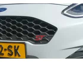 Ford Fiesta (2019) thumbnail 5