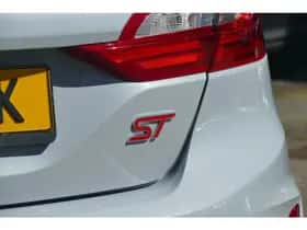 Ford Fiesta (2019) thumbnail 8