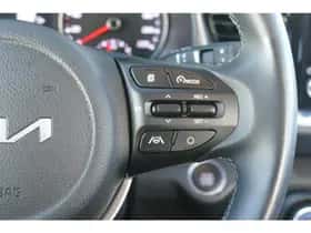 Kia Stonic (2023) thumbnail 13