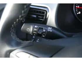 Kia Stonic (2023) thumbnail 14