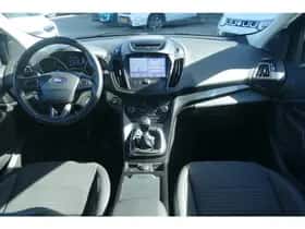 Ford Kuga (2018) thumbnail 11