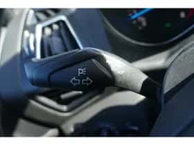Ford Kuga (2018) thumbnail 15