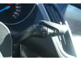 Ford Kuga (2018) thumbnail 19