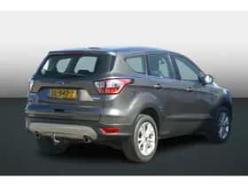 Ford Kuga (2018) thumbnail 3