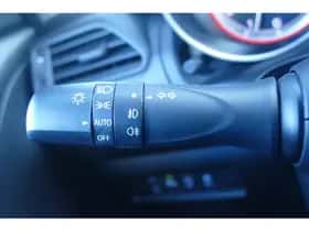 Suzuki Swift (2024) thumbnail 14