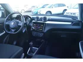 Suzuki Swift (2024) thumbnail 10