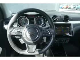 Suzuki Swift (2025) thumbnail 16