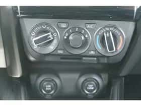 Suzuki Swift (2025) thumbnail 26
