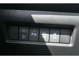 Suzuki Swift (2025) thumbnail 32