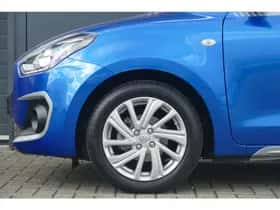 Suzuki Swift (2025) thumbnail 7