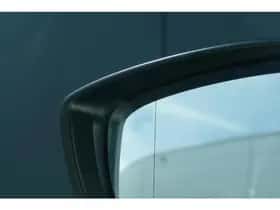Mazda 3 (2018) thumbnail 28