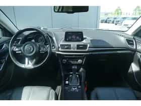 Mazda 3 (2018) thumbnail 9