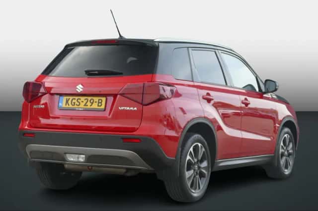 Suzuki Vitara (2019) thumbnail 3