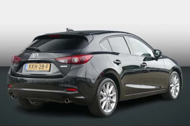 Mazda 3 (2018) thumbnail 3