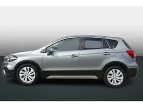 Suzuki S-Cross (2017) thumbnail 2