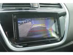 Suzuki S-Cross (2017) thumbnail 16