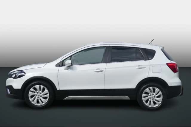 Suzuki S-Cross (2018) thumbnail 2