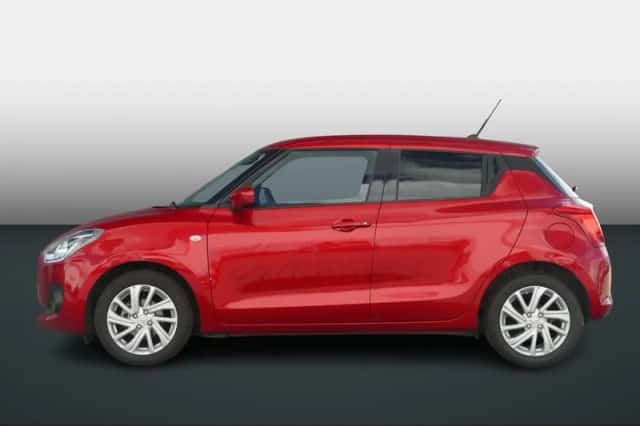 Suzuki Swift (2025) thumbnail 2