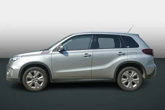 Suzuki Vitara (2023) thumbnail 2