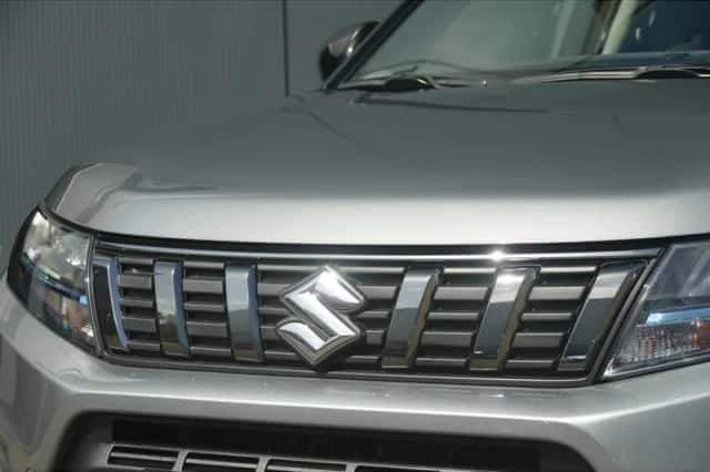 Suzuki Vitara (2021) thumbnail 6