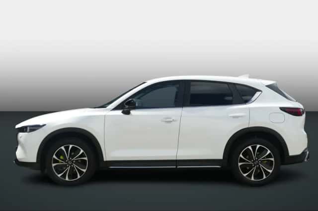 Mazda CX-5 (2022) thumbnail 2