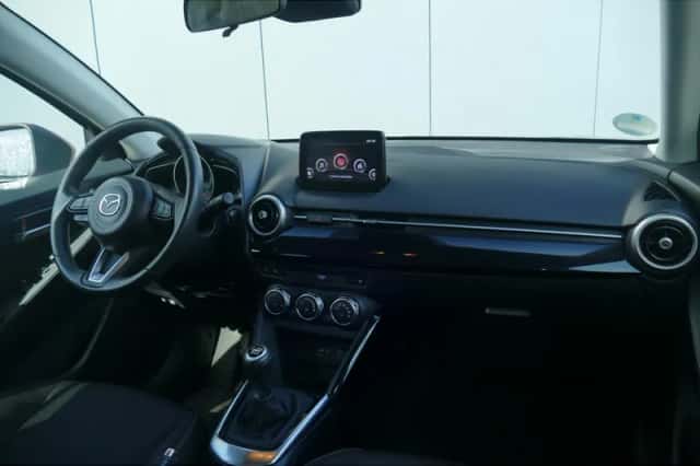 Mazda 2 (2020) thumbnail 6