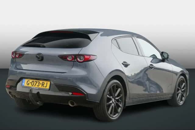 Mazda 3 (2019) thumbnail 5