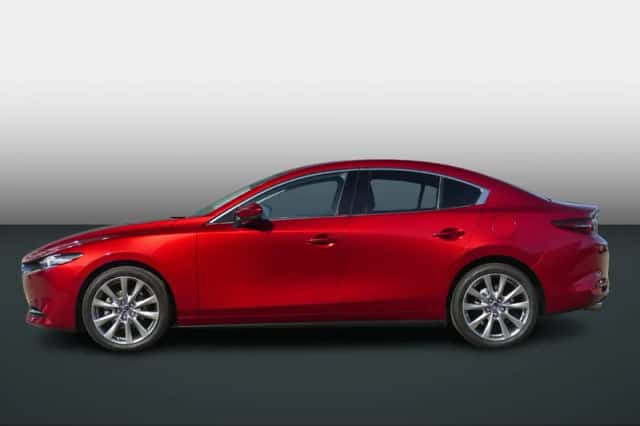 Mazda 3 (2021) thumbnail 2