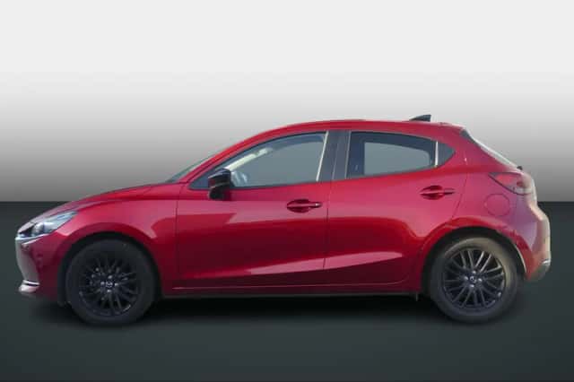 Mazda 2 (2022) thumbnail 2