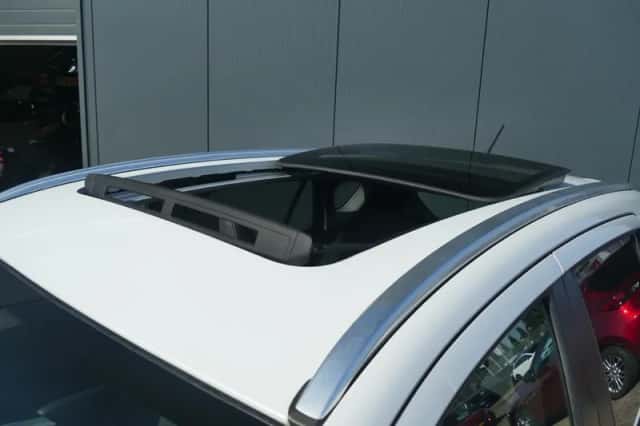 Suzuki S-Cross (2016) thumbnail 6