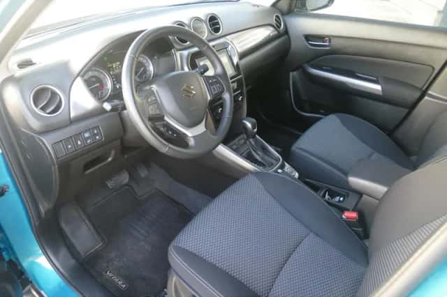 Suzuki Vitara (2024) thumbnail 6